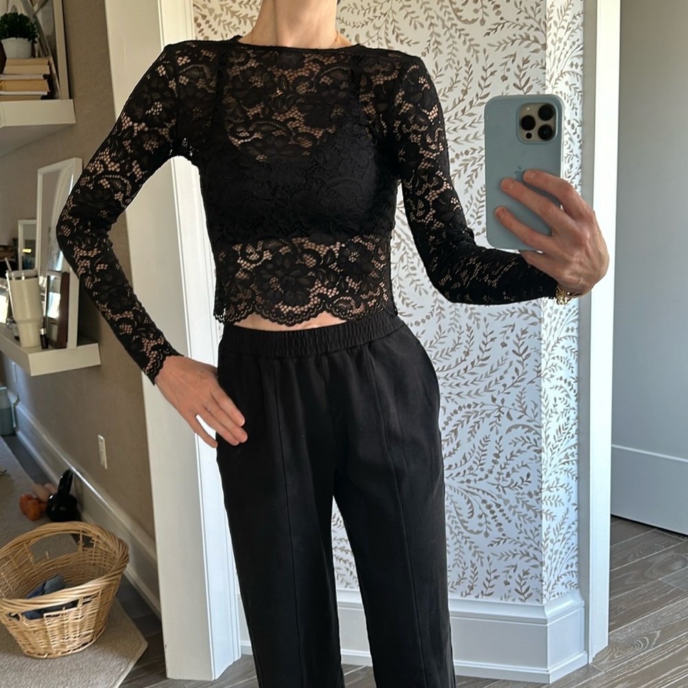 Alice and Olivia black lace top with zip up the back